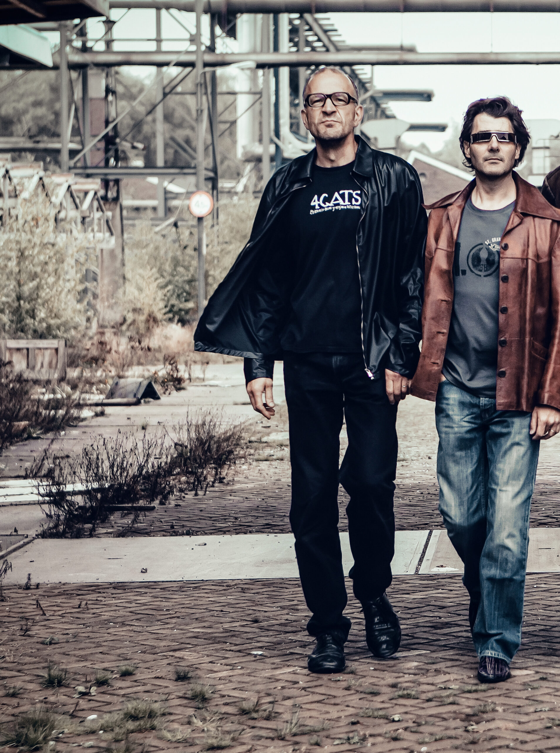 left walking2_Loeki_files