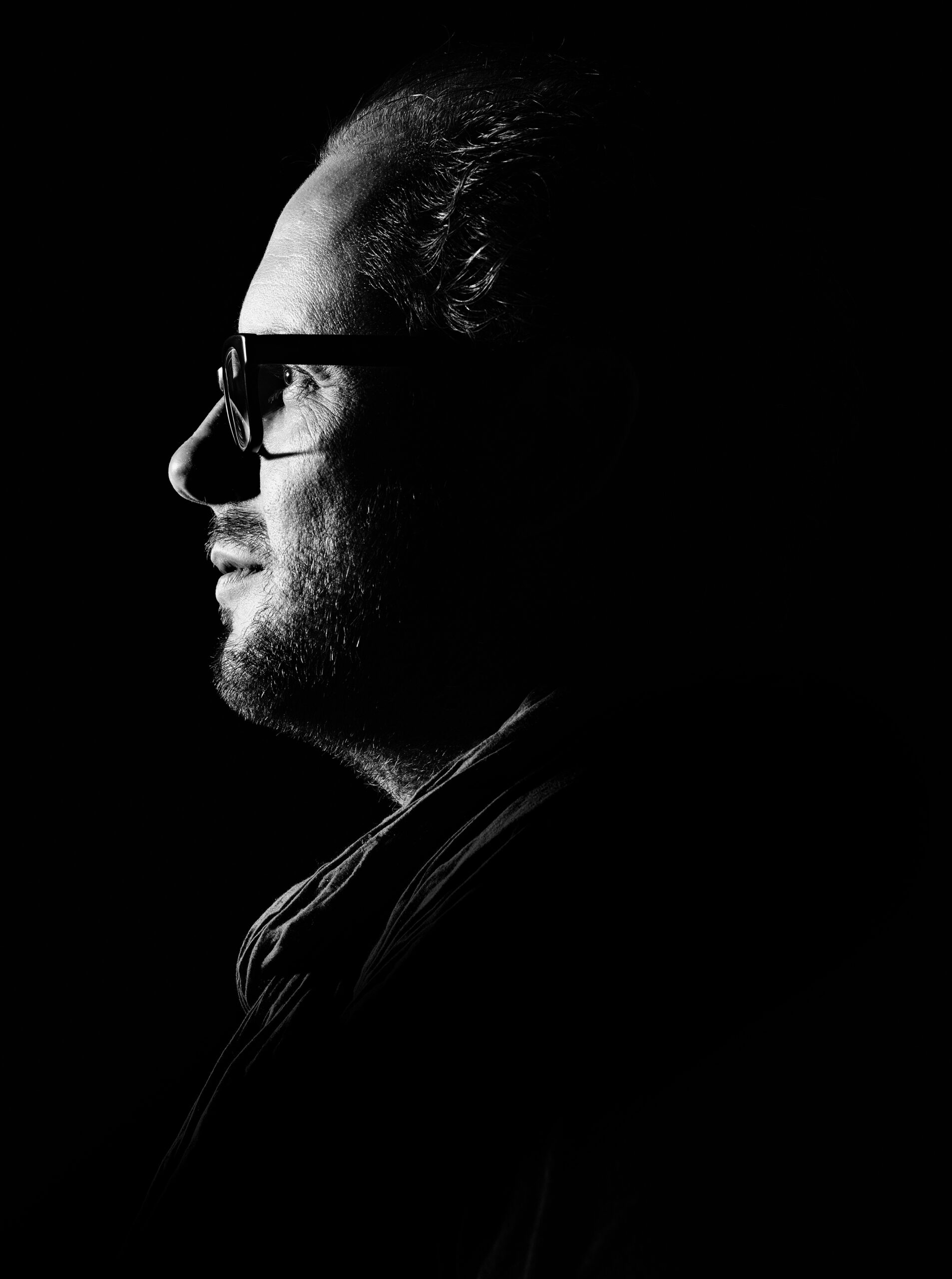 Model Photography people black and white MHOH en profile High contrast